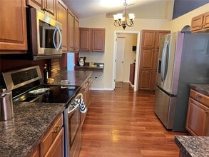 14367 Finsbury Dr in Spring Hill, FL - Building Photo - Building Photo