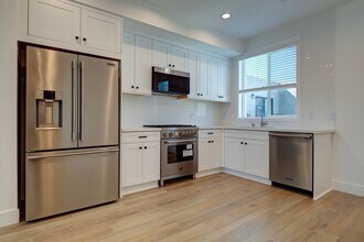 4507 Saturn St in Los Angeles, CA - Building Photo - Building Photo
