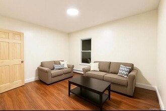 557 Van Nest Ave in Bronx, NY - Building Photo - Building Photo