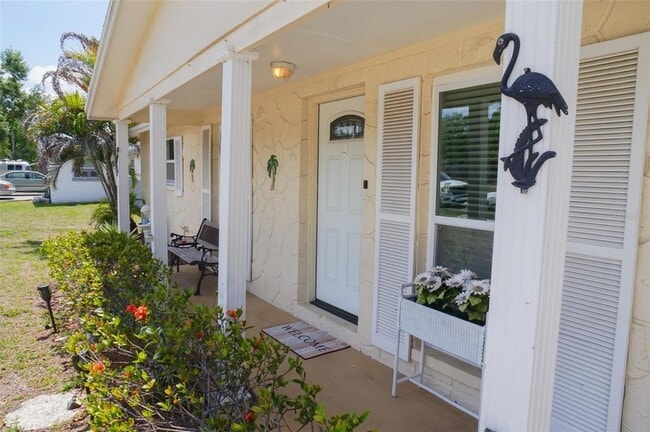 1032 Hollywood Ave in Clearwater, FL - Building Photo - Building Photo