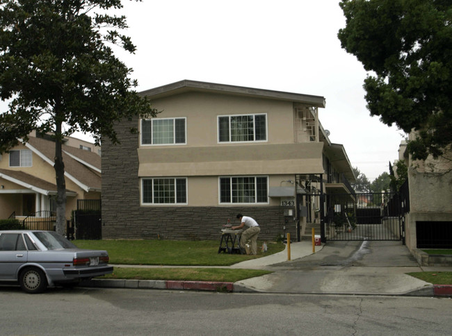 1343 E Harvard St in Glendale, CA - Building Photo - Building Photo