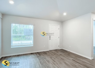 815 Pineaire St in Inverness, FL - Building Photo - Building Photo