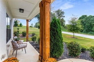 3127 Cherry Blossom Ln in East Point, GA - Building Photo - Building Photo