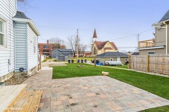 213 S Hubbard St in Horicon, WI - Building Photo - Building Photo