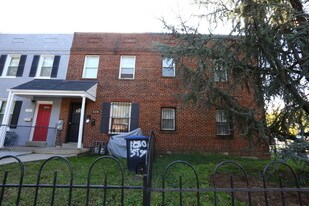 128 O St SW in Washington, DC - Building Photo