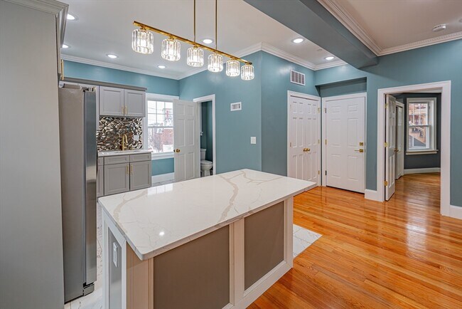 24 Tudor St in Chelsea, MA - Building Photo - Building Photo