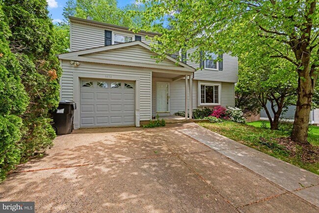 9404 Mirror Pond Dr