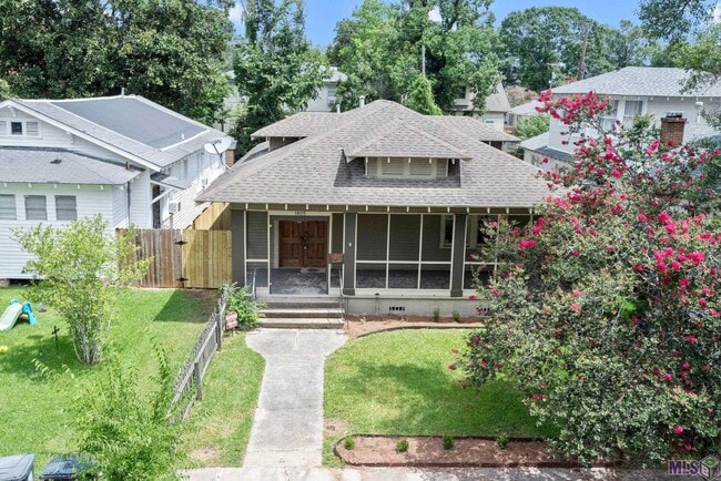 property at 1805 Myrtle Walk St