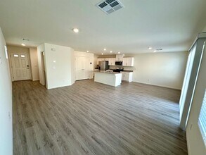 798 Ruby Sedona Ave in North Las Vegas, NV - Building Photo - Building Photo