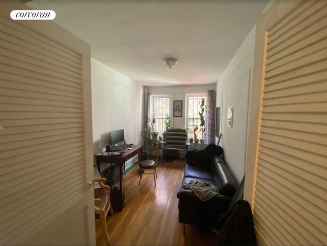 property at 1700 Lexington Ave