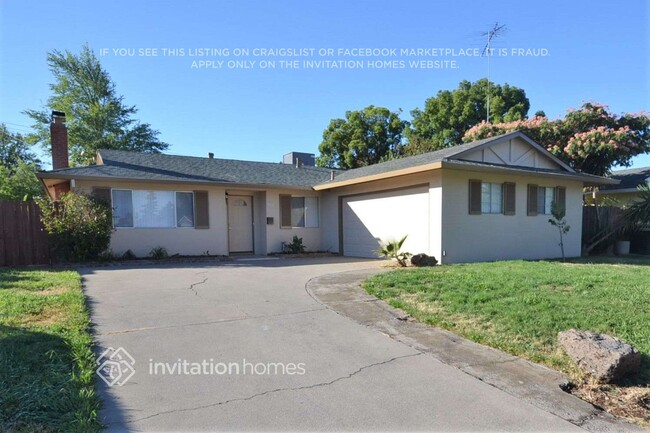 7113 Rimrock Dr in Sacramento, CA - Building Photo - Building Photo