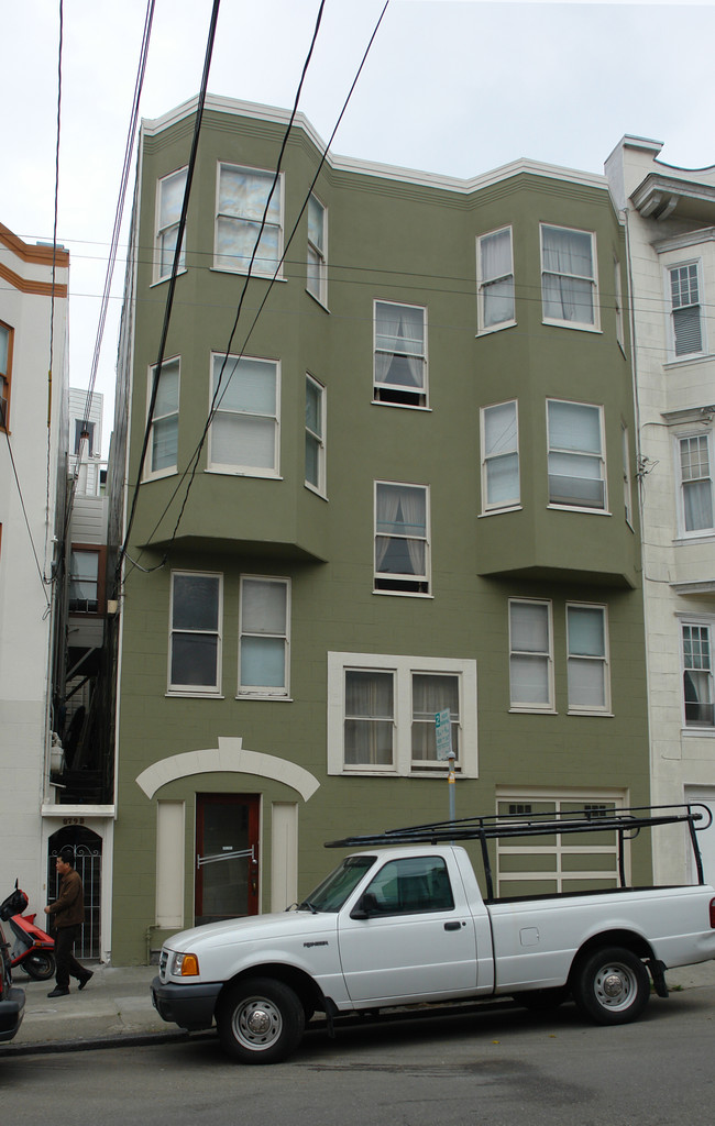 881-885 Filbert Street in San Francisco, CA - Building Photo - Building Photo