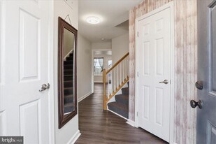 98 Short Branch Rd in Stafford, VA - Building Photo