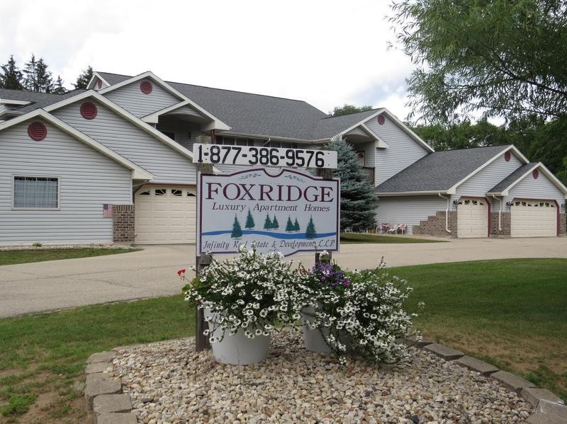 Fox Ridge LuxuryApartments in Princeton, WI - Building Photo