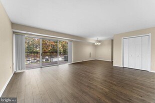 5500 Karen Elaine Dr in New Carrollton, MD - Building Photo