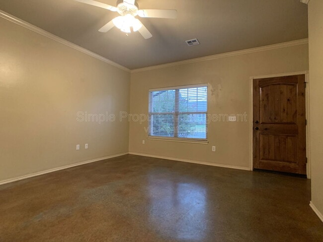 14870 Gilbert St in Choctaw, OK - Building Photo - Building Photo