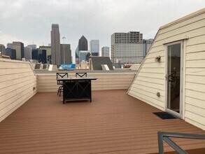 3118 Ross Ave in Dallas, TX - Building Photo - Building Photo