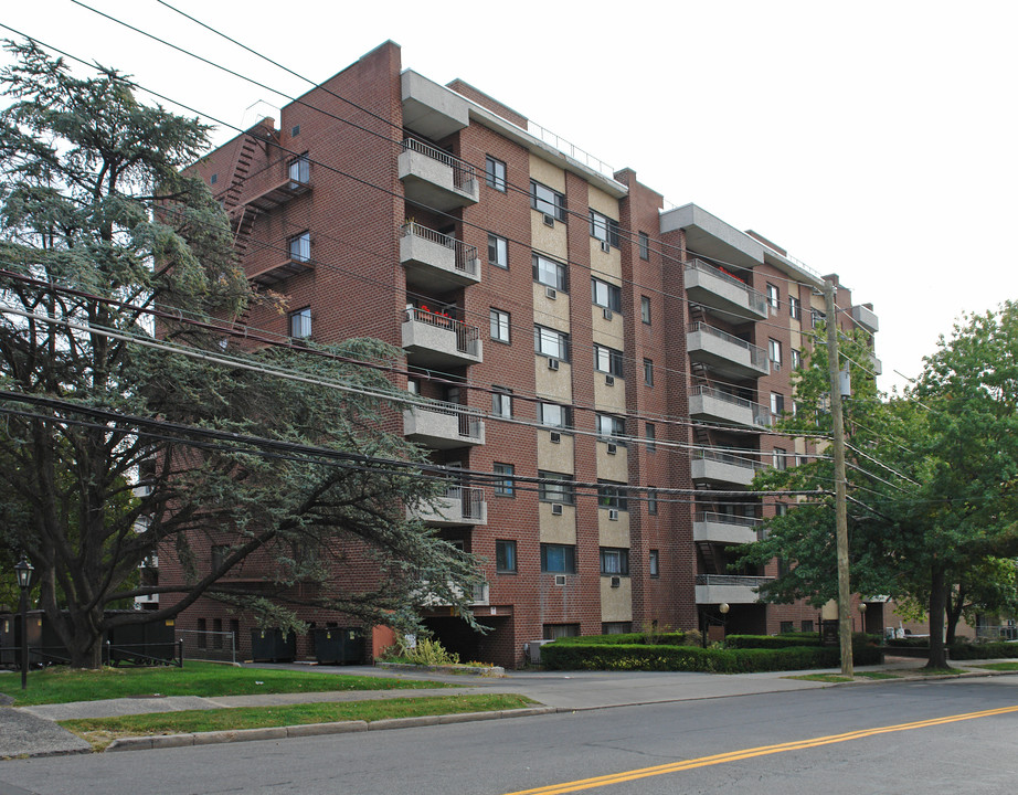 Chester Mill Apartments in Port Chester, NY - Foto de edificio