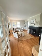 69-71 Maplewood Ave in West Hartford, CT - Building Photo - Building Photo