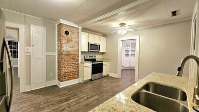 1500 Laurel St in Conway, SC - Building Photo - Building Photo