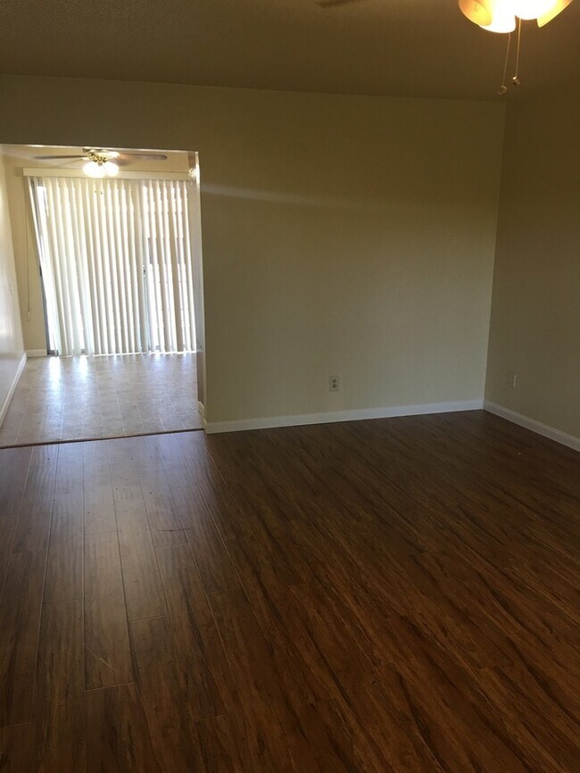 4442 Rosebud Ln-Unit -B in La Mesa, CA - Building Photo - Building Photo