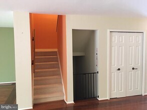 19 Hanover Ct in Princeton, NJ - Building Photo - Building Photo