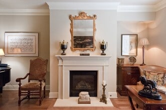 Park Hollow in Dallas, TX - Foto de edificio - Building Photo