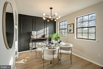 233 Holly Dr in King of Prussia, PA - Building Photo - Building Photo