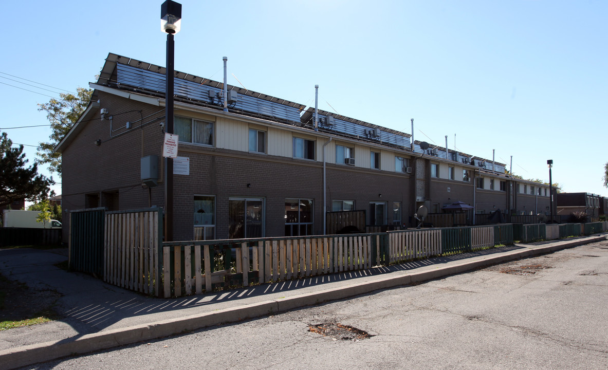 1890 Sheppard Ave W in Toronto, ON - Building Photo