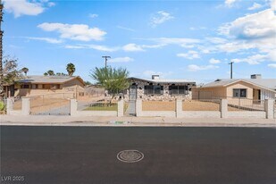 700 Van Ert Ave in North Las Vegas, NV - Building Photo