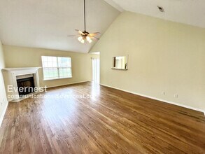 1720 Hawk Run Ln in Chattanooga, TN - Building Photo - Building Photo