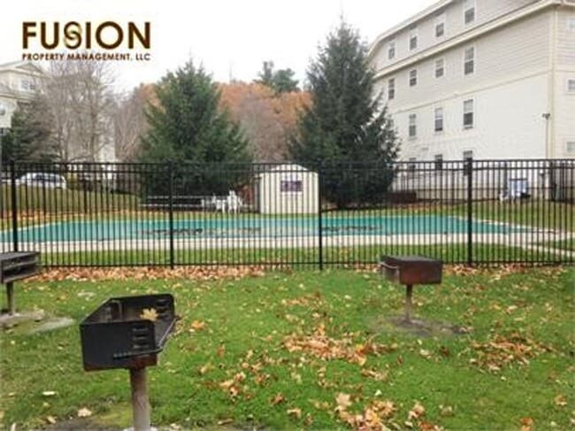 property at 185 Hildred Dr