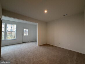 453 Husky Trl in Martinsburg, WV - Building Photo - Building Photo