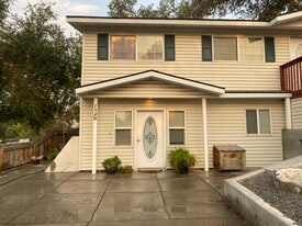 132 N Bliss St in Wendell, ID - Building Photo