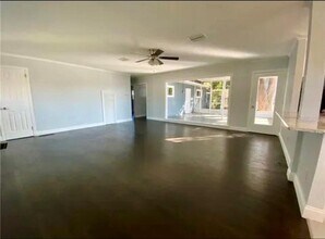 16 Jeff Rd in Largo, FL - Building Photo - Building Photo