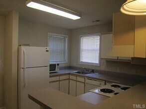 1430 Collegeview Ave in Raleigh, NC - Building Photo - Building Photo