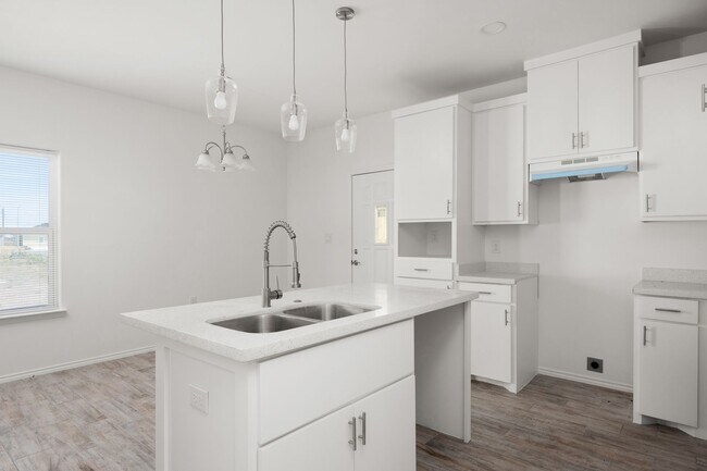 2210 E Valley Cir-Unit -#A in La Feria, TX - Building Photo - Building Photo