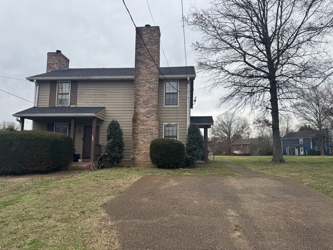 2446 Fairbrook Dr in Nashville, TN - Building Photo - Building Photo