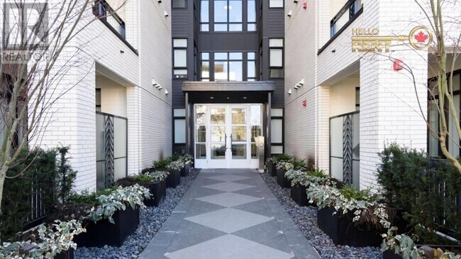 168-168 E 35th Ave in Vancouver, BC - Building Photo - Building Photo