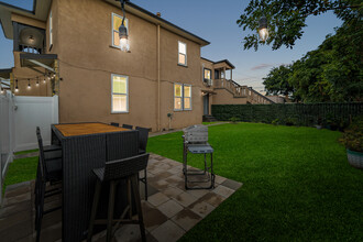 152 E Plymouth St, Unit 152 in Long Beach, CA - Foto de edificio - Building Photo