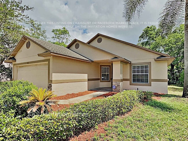 365 Crest St in Sanford, FL - Foto de edificio - Building Photo