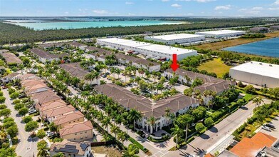 11403 NW 89th St, Unit 203 in Doral, FL - Foto de edificio - Building Photo