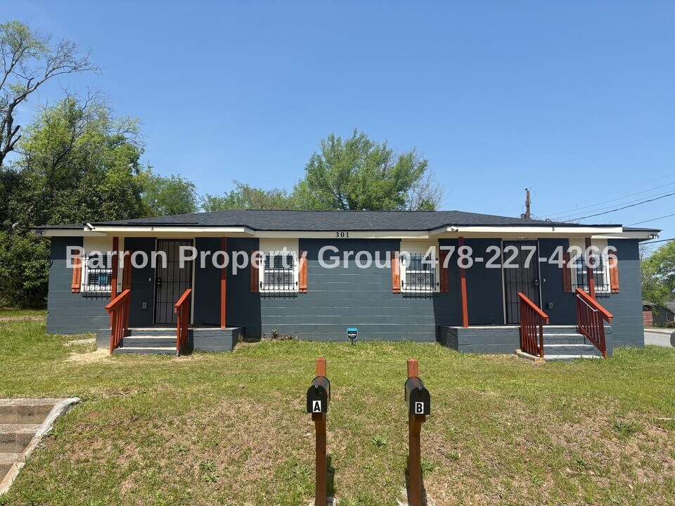 301 Blue Bell St, Unit A in Macon, GA - Building Photo