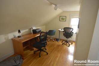 28 A Cherry St-Unit -1 in Somerville, MA - Building Photo - Building Photo