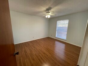 4911 Arbor Ridge Dr in San Antonio, TX - Building Photo - Building Photo