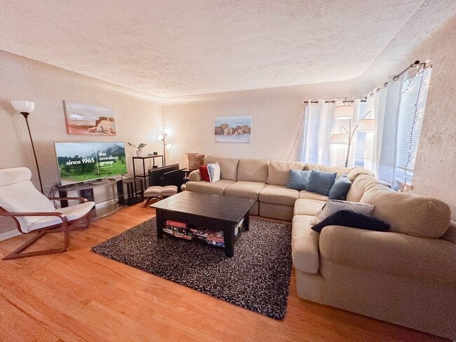 1472-1472 S Gaylord St in Denver, CO - Building Photo - Building Photo