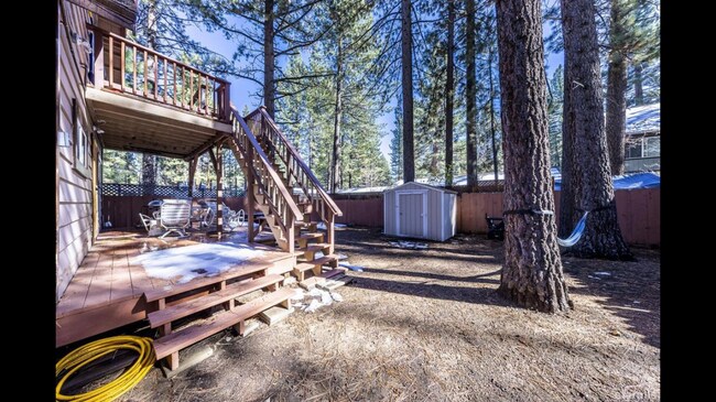 2580 Rose Ave in South Lake Tahoe, CA - Building Photo - Building Photo