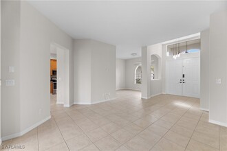 3567 58th Ave NE in Naples, FL - Building Photo - Building Photo