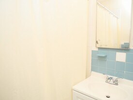 1029 Commonwealth Ave, Unit 2 in Boston, MA - Building Photo