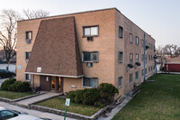 Summit 1 Apartments in Summit, IL - Foto de edificio - Primary Photo